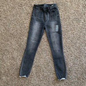 Abercrombie High Rise Super Skinny Ankle jeans